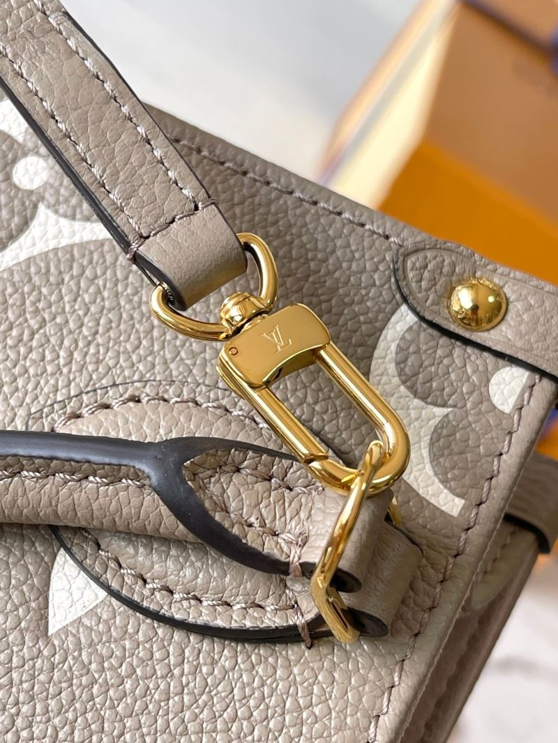 Louis Vuitton Shopping Bags